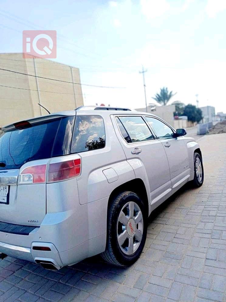 جی ئێم سی تیرەین